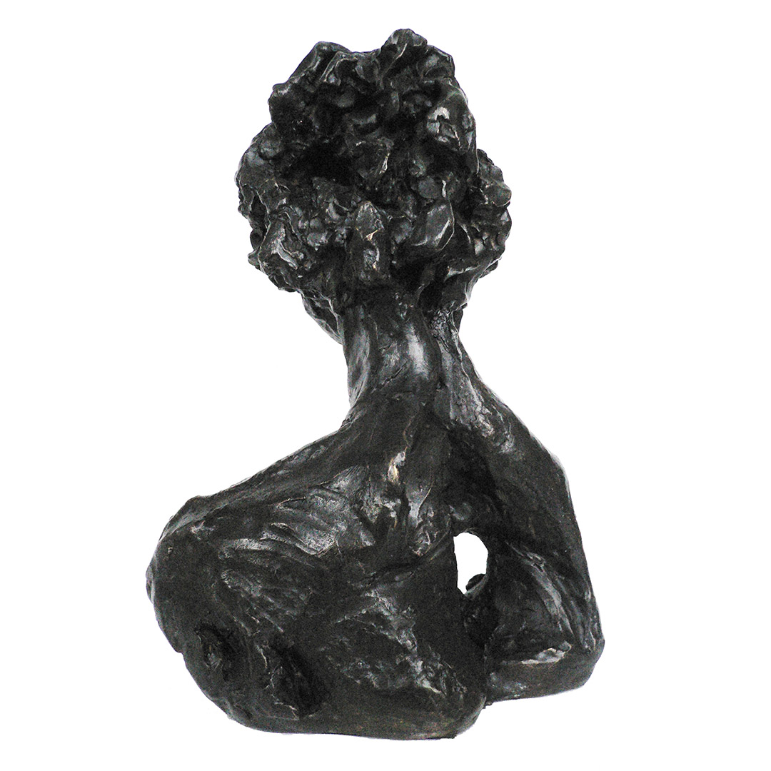 Mona — view 2