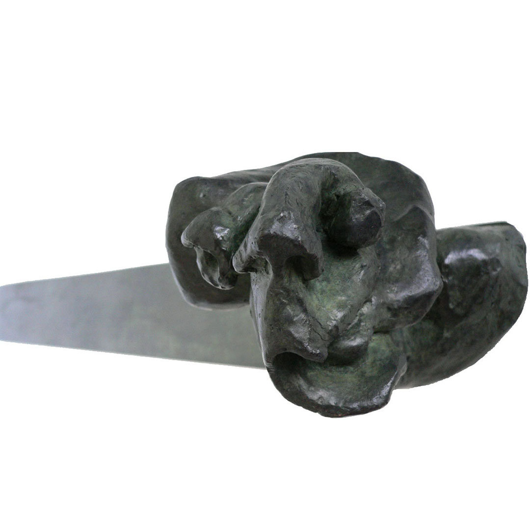 Le bruit - Escultura / Sculpture. Medium: Bronze 1/8, Year: 2005. — Estela Currao.